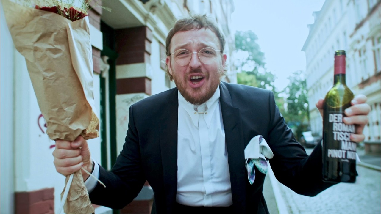 Video abspielen: Der Romantische Mann